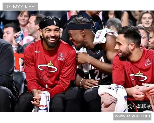 雷霆队与费城76人队激战正酣谁能在这场对决中笑到最后